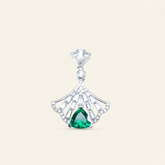 #LD0146# Fan-Shaped Pendant with Green Emerald