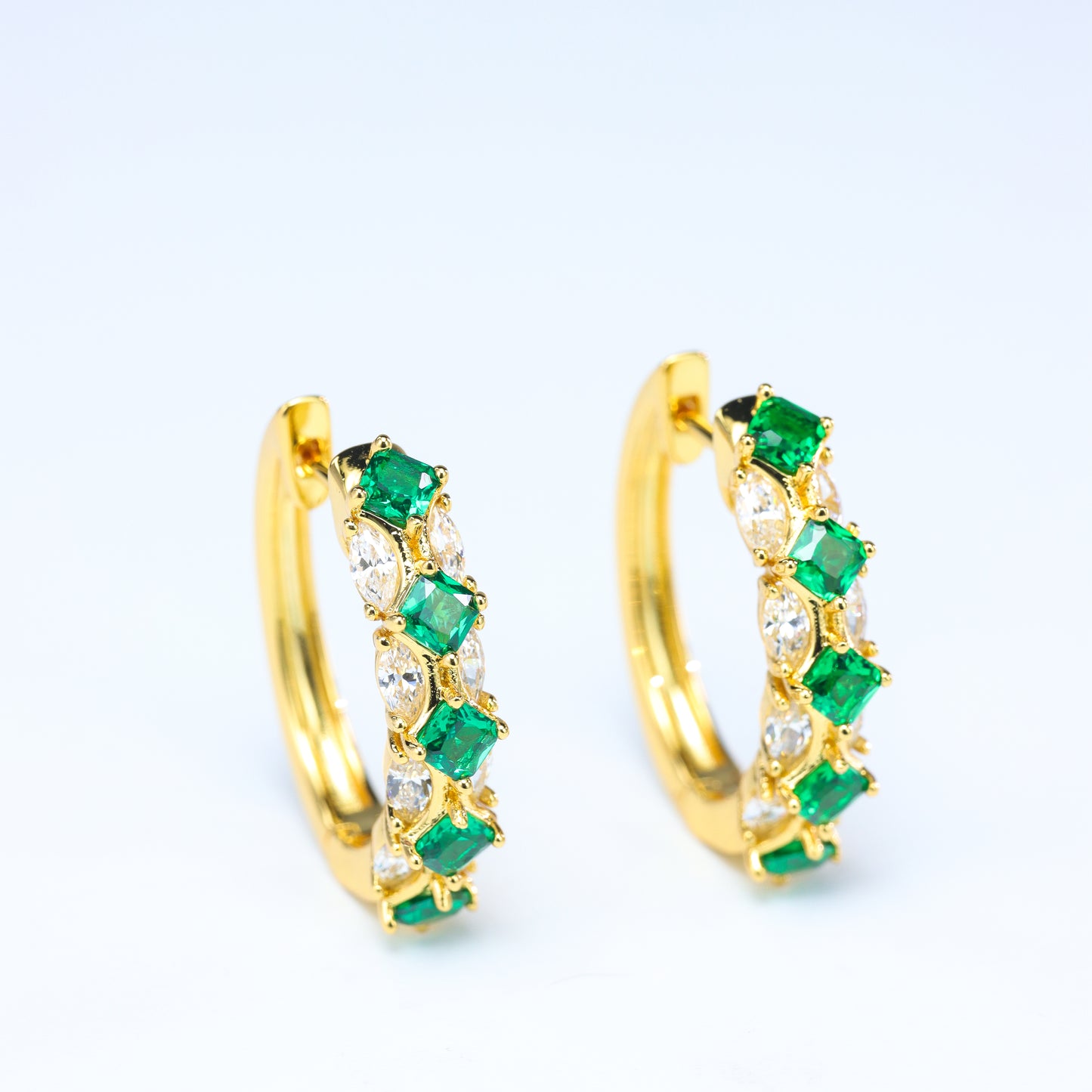#LE0134# Hoop Earrings with Emerald & Zircon Accents