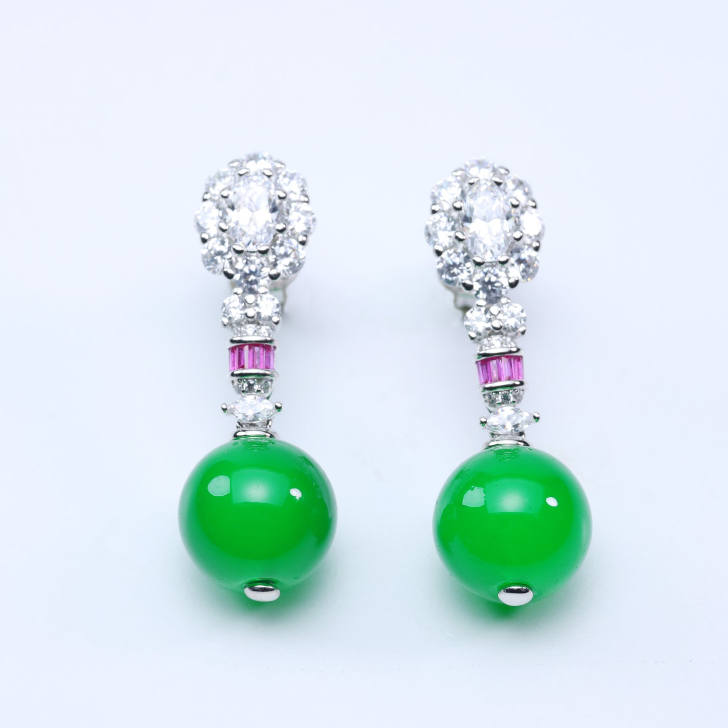 #LE0043# Jade-Style Earrings – Elegant Green Gemstone Design