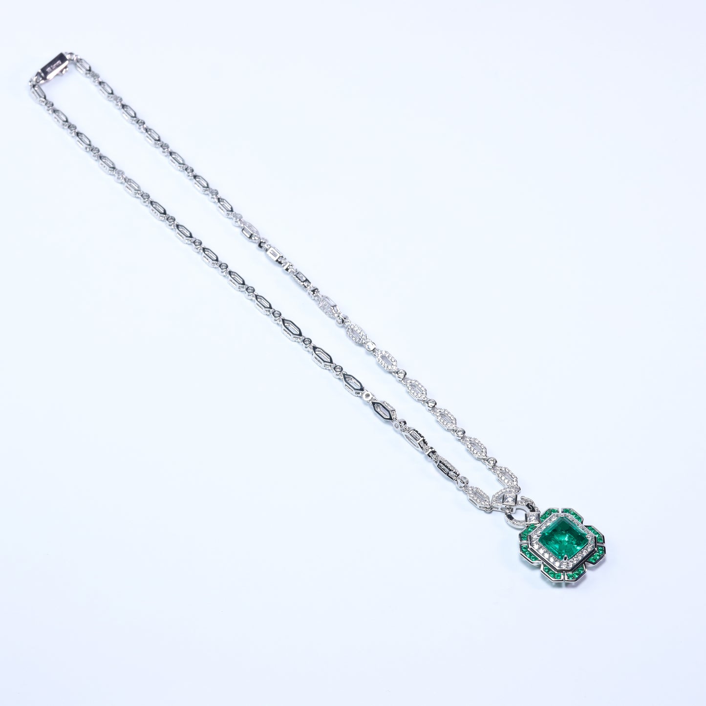 #LD0148# Necklace with Detachable Emerald Pendant & Zircon Accents