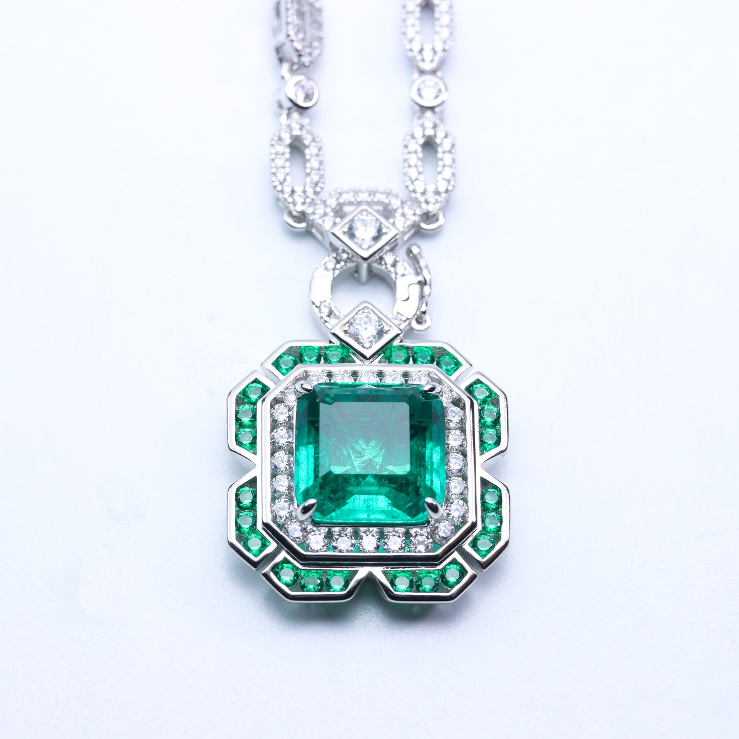 #LD0148# Necklace with Detachable Emerald Pendant & Zircon Accents