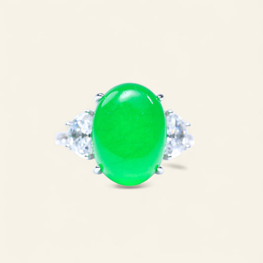#LJ0067# Ring with Large Cabochon Imperial Green Jadeite