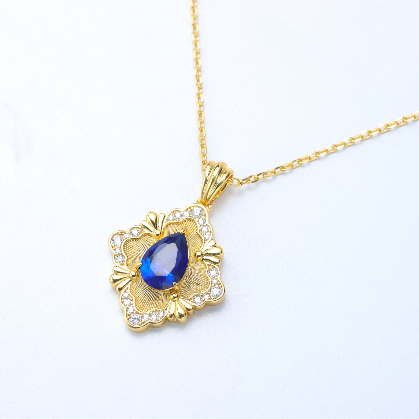 #LD0149# Necklace with Zirconia and Sapphire Pendant – 45cm Chain
