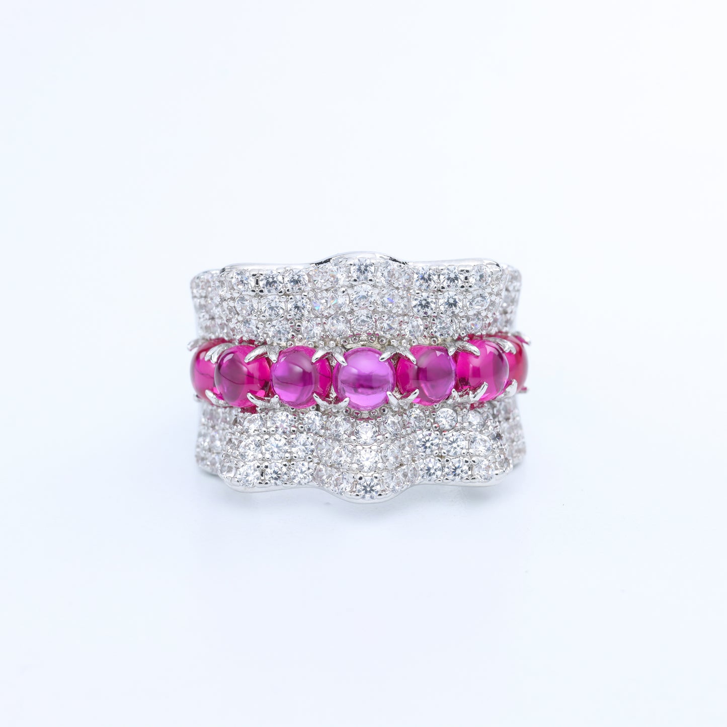 #HJ0190# Ring with Ruby Accents – Elegant Ruffle Waist Design