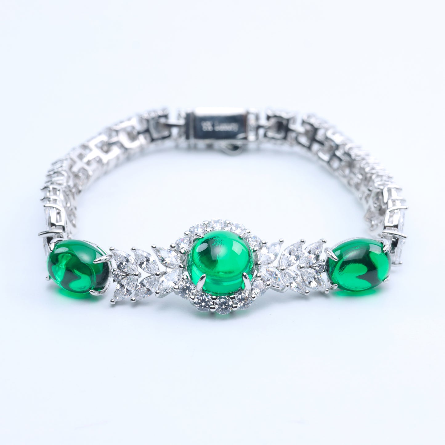 #BE320124# Bracelet with Green Emerald Design – Wheat Motif