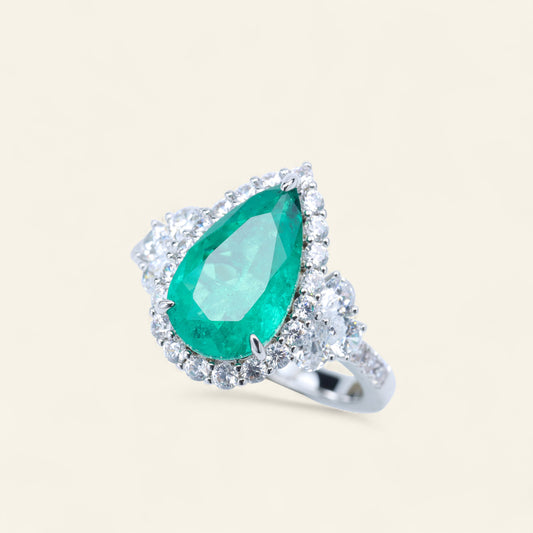 #JZ20048# Ring with Pear-Cut  Emerald and Zircon Accents