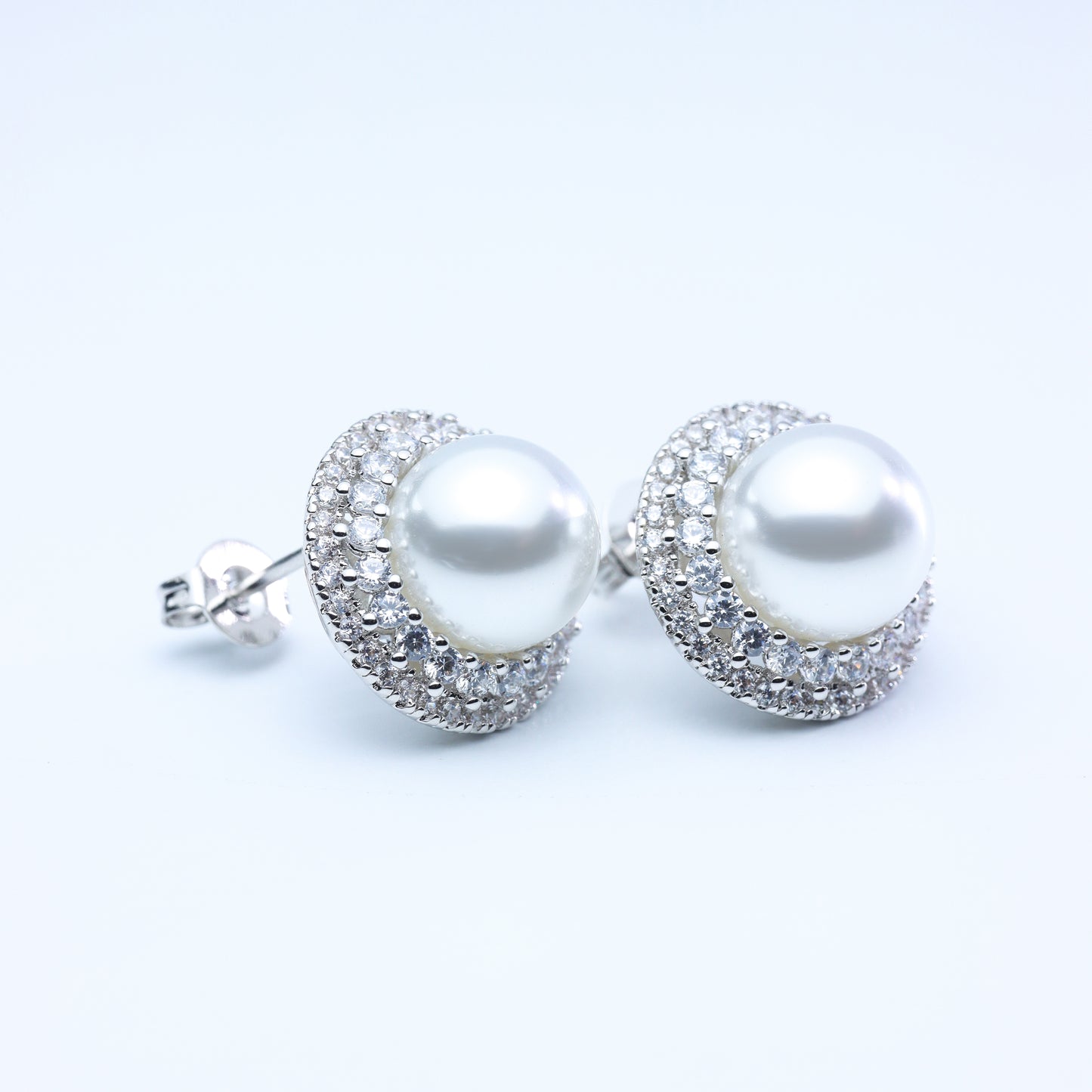 #ZE0130# Earrings with Australian White Pearl & Zircon Halo