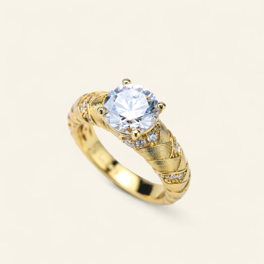 #BJ0006# Ring with Zircon Stone – Elegant Solitaire Design